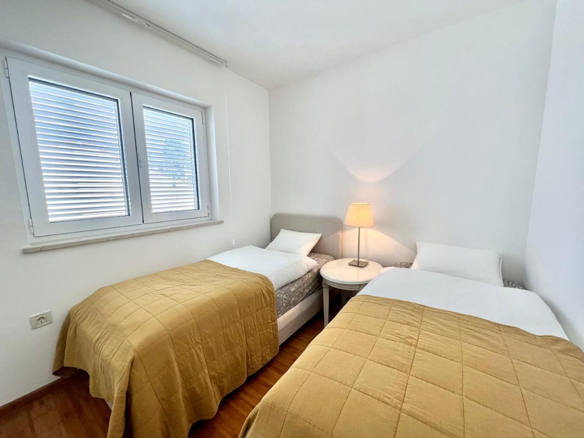 Apartment Golden View Dramalj Luaran gambar